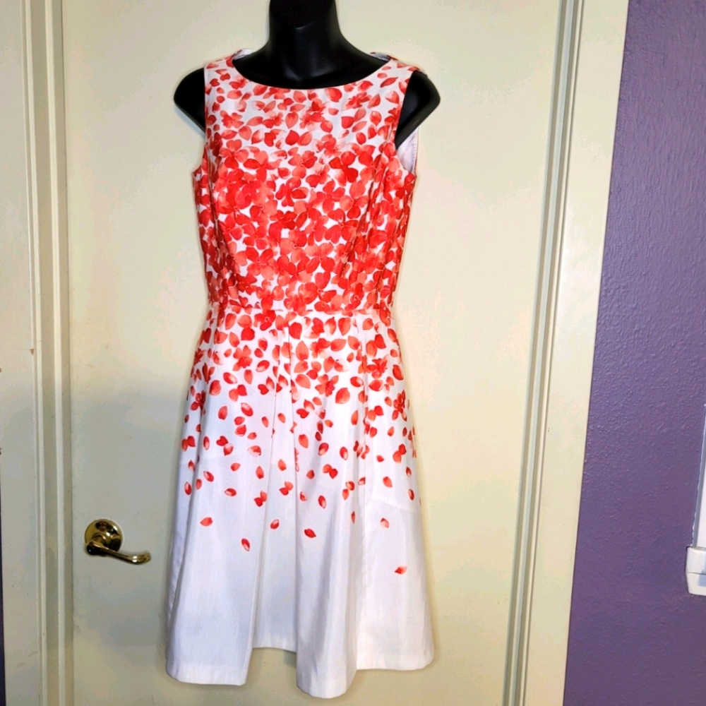 Tahari Arthur S Levine dress